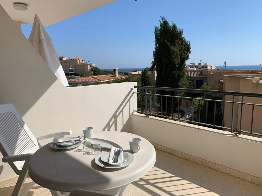 King's Palace - very spacious 1 bed apartment