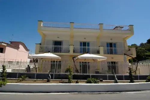 Suites Venustas Park
