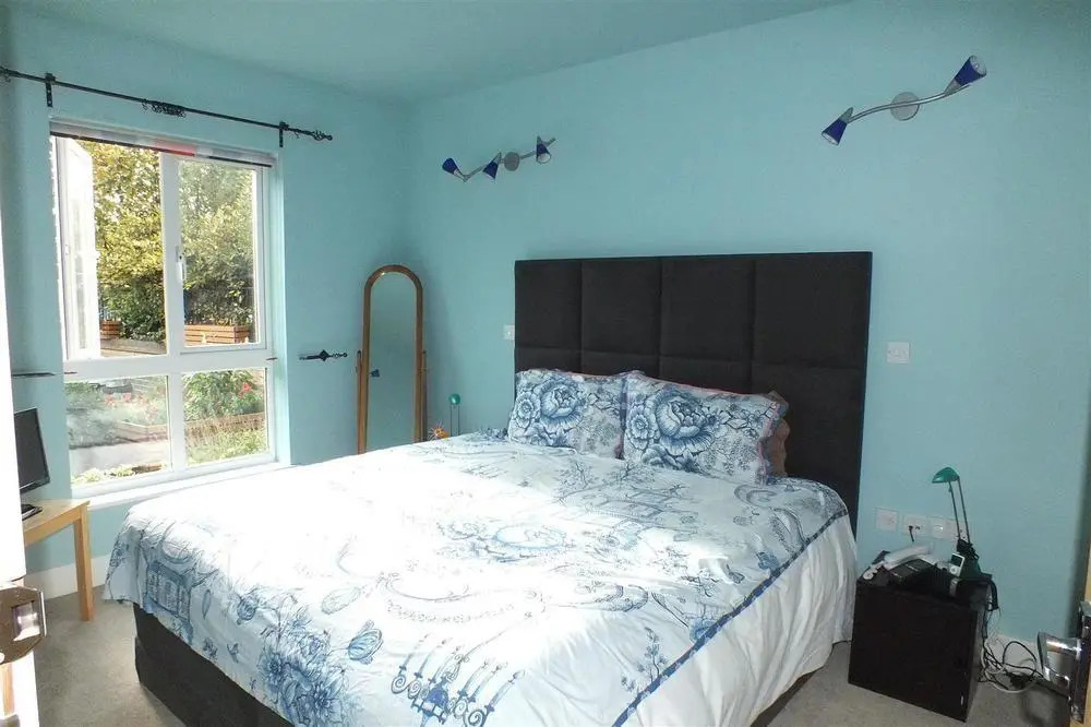 Bed and Breakfast FiftyOne