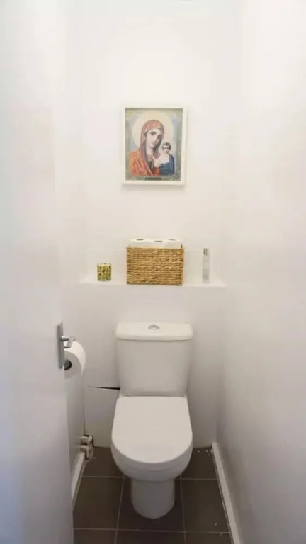 Refurbished 2 Bedroom Flat in Camden