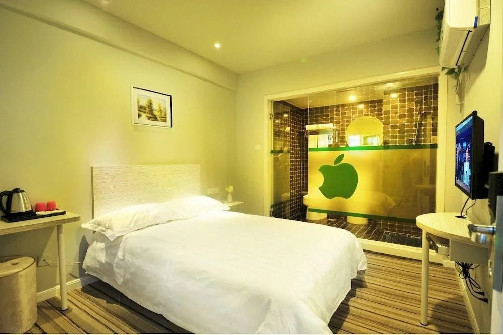 Green Apple Crystal City Hotel-nanjing Confucius Temple
