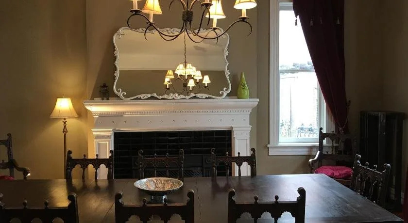 Robert Porter House Inn