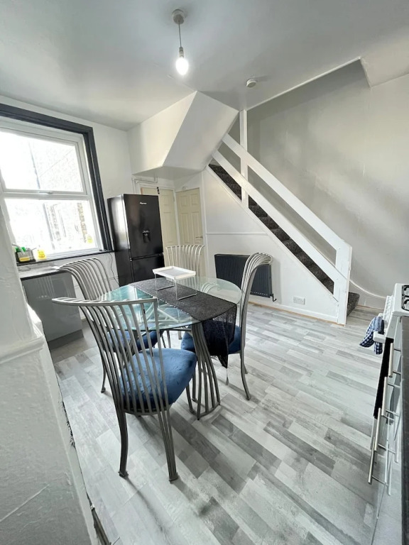 Lovely Guest House