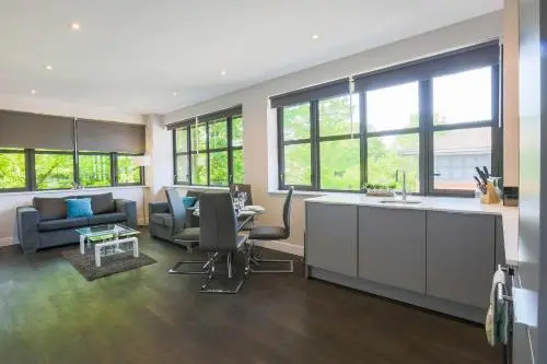 Watford Apartments Century House Self Contained Units