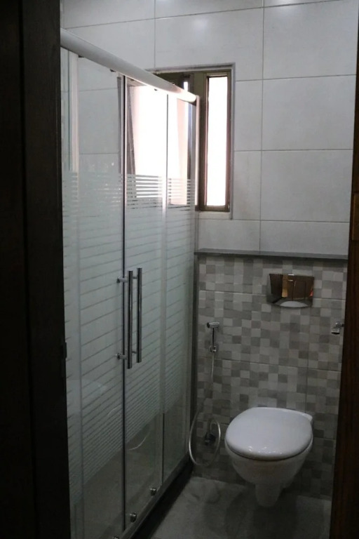 Amazing one Bedroom Apartment in Amman, Elwebdah 5