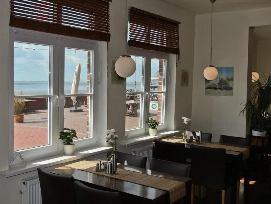AKZENT Strandhotels Seestern, Delphin & Lachs
