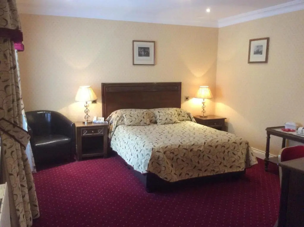The Golden Lion Hotel