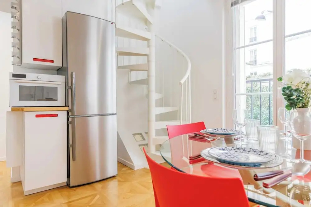 Apartment 1 BDR /4P 16th Near Trocadaro