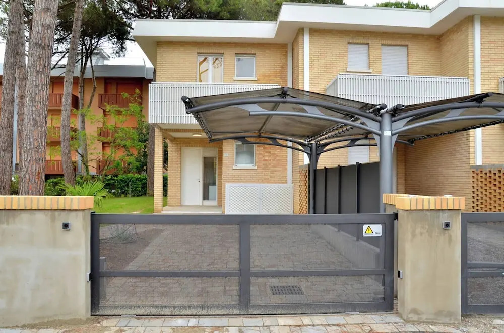 Lovely Peaceful Villa Near the Beach-beahost