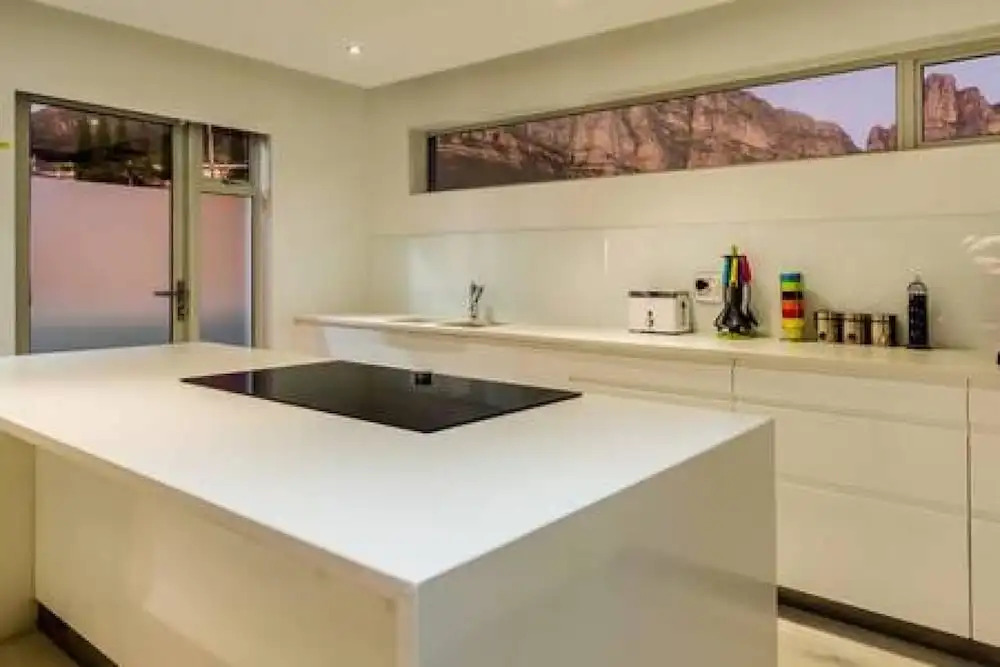 Stylish Penthouse w Private Pool and Parking Houghton Penthouse