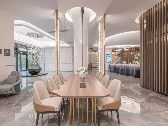 Atour Hotel Nanjing Jiangbei New District University of Technology