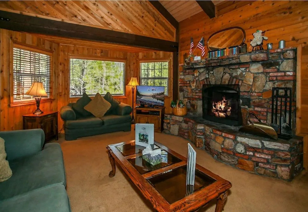 Getaway Chalet