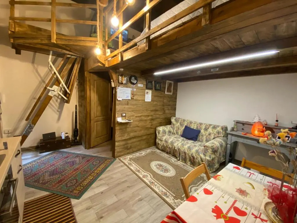 Sarno Domus Grazioso Loft 2 livelli Centro Storico