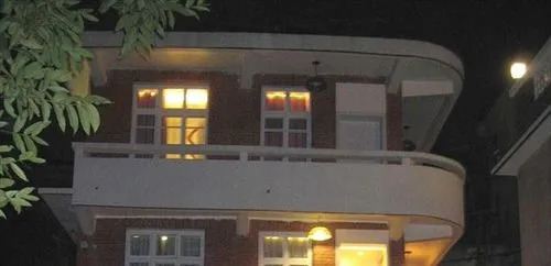 Xiamen Yueyaju Hotel