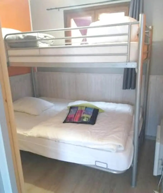 House With 2 Bedrooms in Érezée, With Enclosed Garden