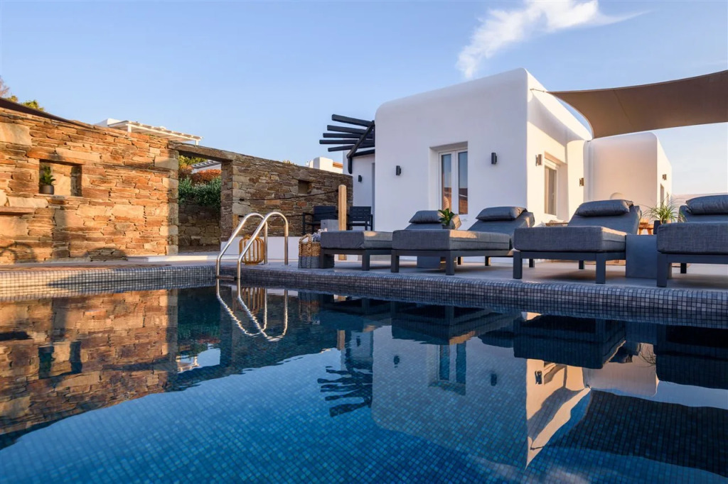 Myconian Platinum Superior & Junior Villas