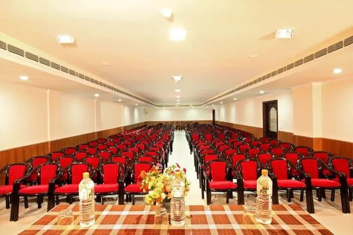 Hotel Shilpa Retreat