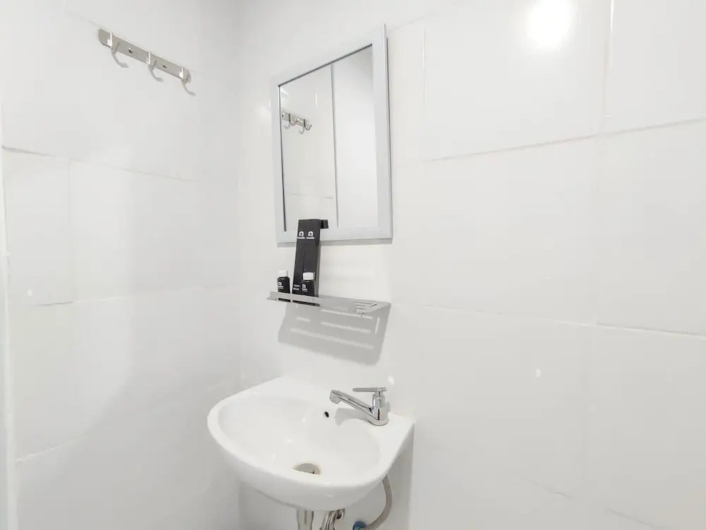 Good Deal 1Br At Paltrow City Apartment