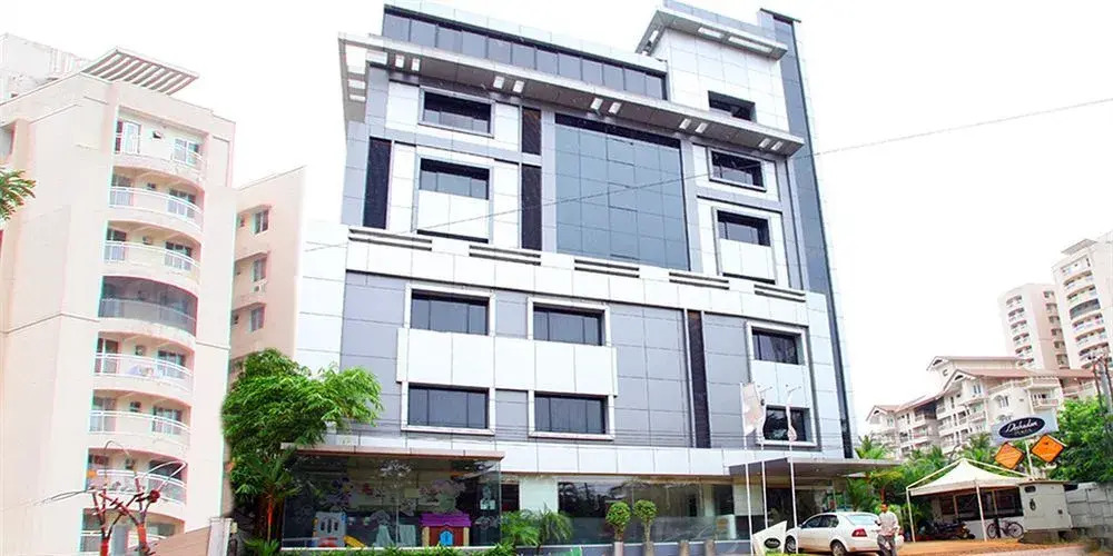 Deshadan Plaza