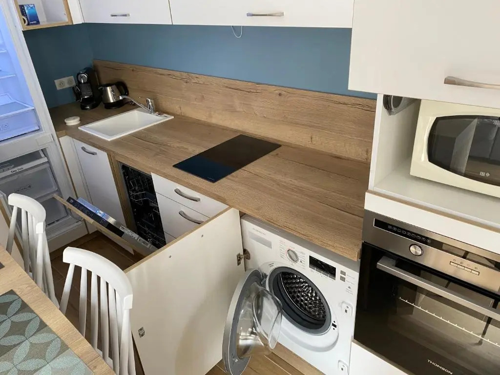 Studio 30 M2 Hyper centre, Neuf, Parking Gratuit, 3 Étoiles