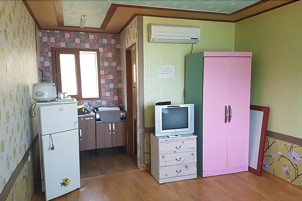 Yeosu Hyangilam Jeonmangdae Pension