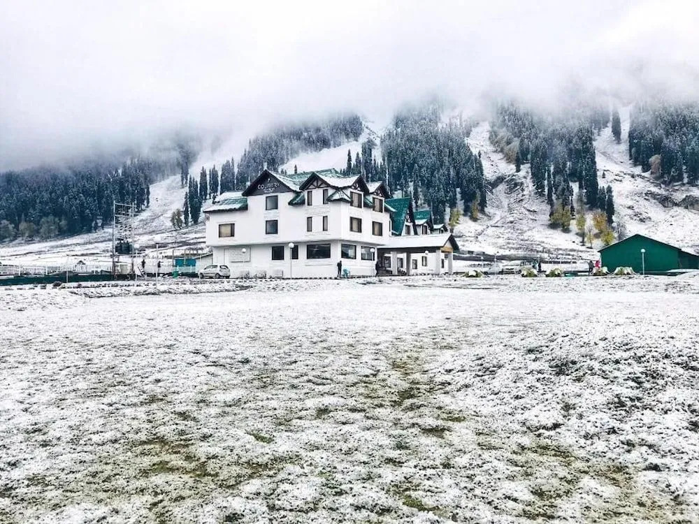 Country Inn & Suites by Radisson, Sonamarg