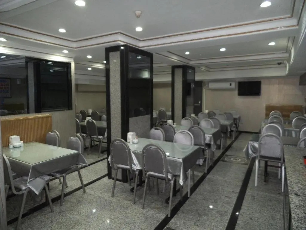 Grand Oral Hotel