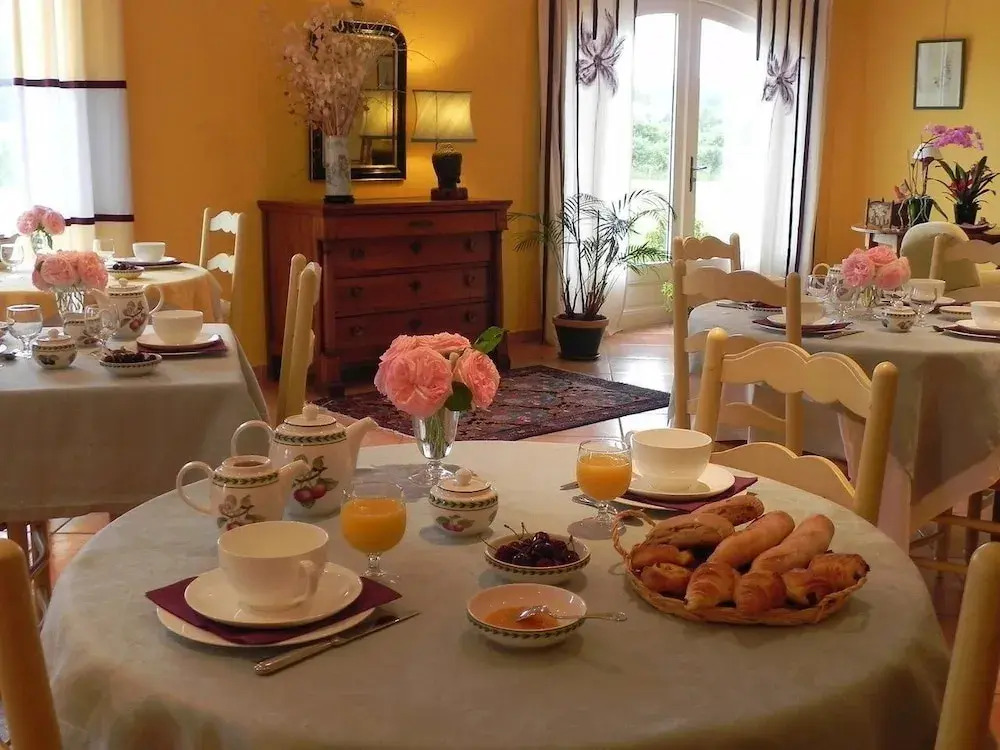 Hôtel La Bastide dIris
