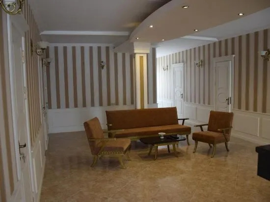 Crossway Tbilisi Hotel