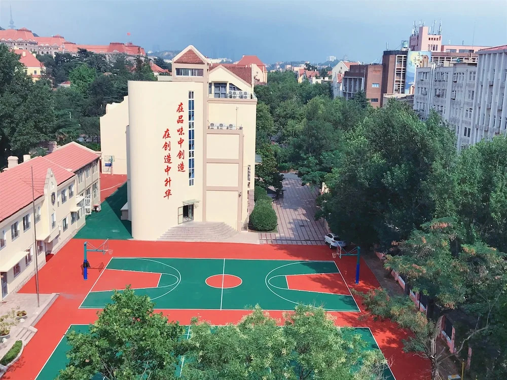 Qingdao Liyuan Boutique Hotel