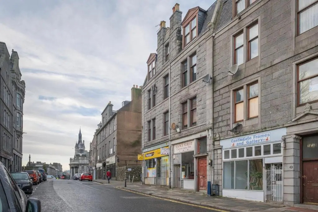 Justice Street Apartment