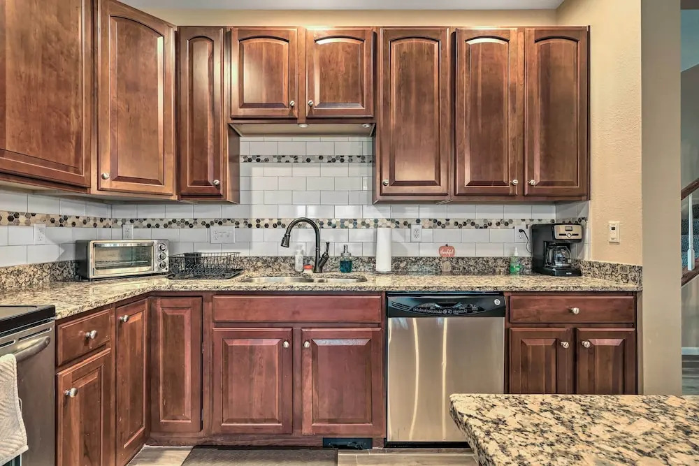 Near Bethany Beach & Boardwalk: Pristine Townhome!