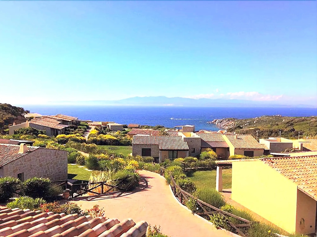 Punta Falcone Resort