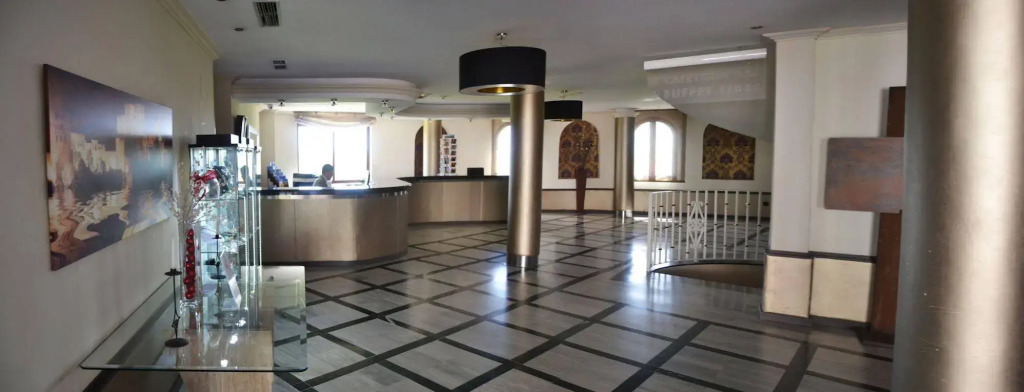 Hotel Reyes Ziries