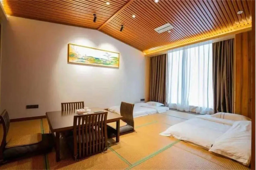 Chaozhou Taian Tang Ruiting Western Suburb Hot Spring Hotel