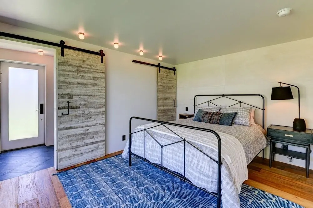 Haena Beach House 2 Bedroom Home by RedAwning