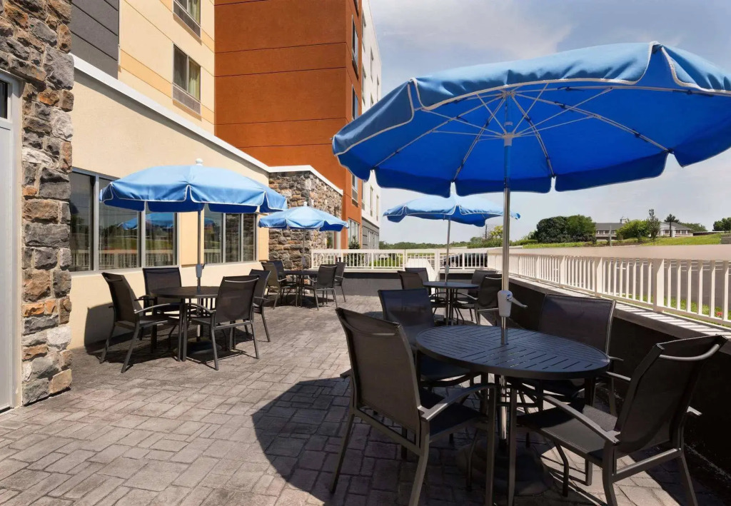 Fairfield Inn & Suites by Marriott Lancaster East at The Outlets