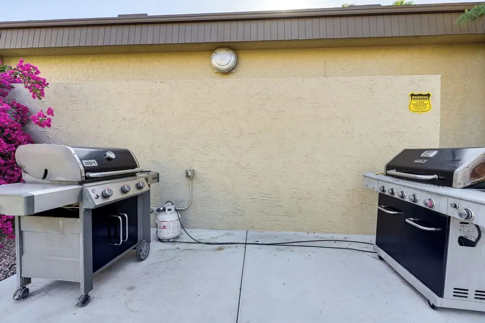 Scottsdale Condo w/ Community Pool & Hot Tub!