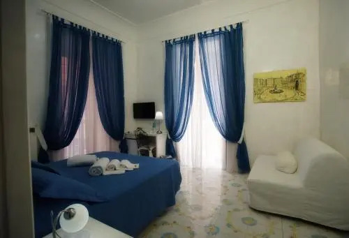 Le Vie Di Napoli B&B