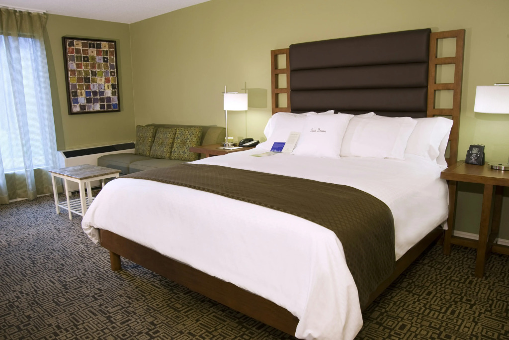 DoubleTree by Hilton Collinsville/St.Louis