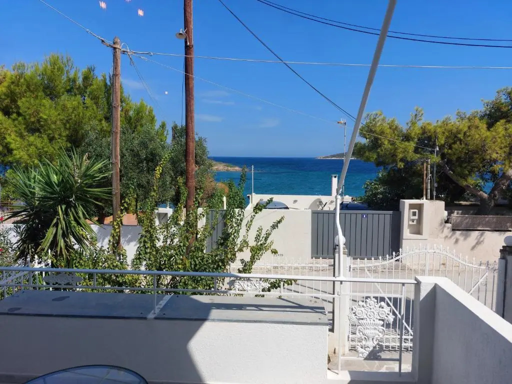 Periklis Beach house