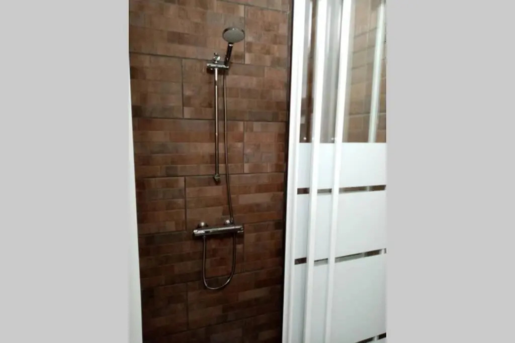 Appartement deux pièces - coeur de ville quartier cathédrale