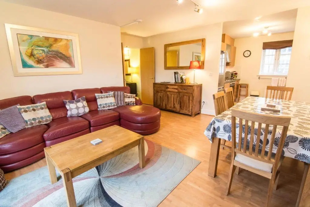 241 Fabulous three bedroom apartment on the second floor with parking