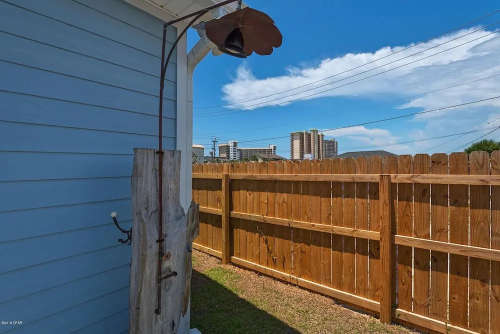 6808 Thomas Drive - Stella by the Sea