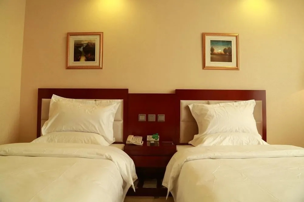 Huihao Business Hotel