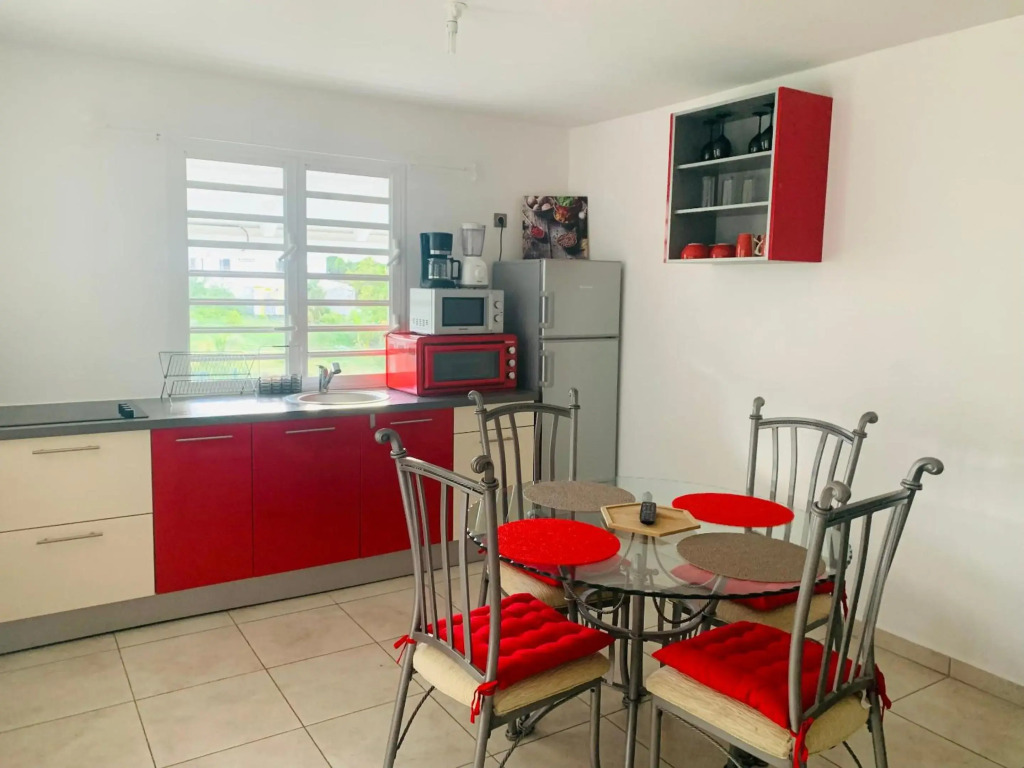Appartement d'une chambre avec piscine partagee jardin clos et wifi a Le Gosier a 2 km de la plage