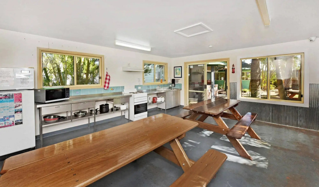 Melaleuca Caravan Park