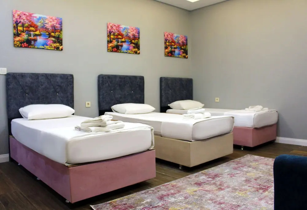 Big Life Hotel