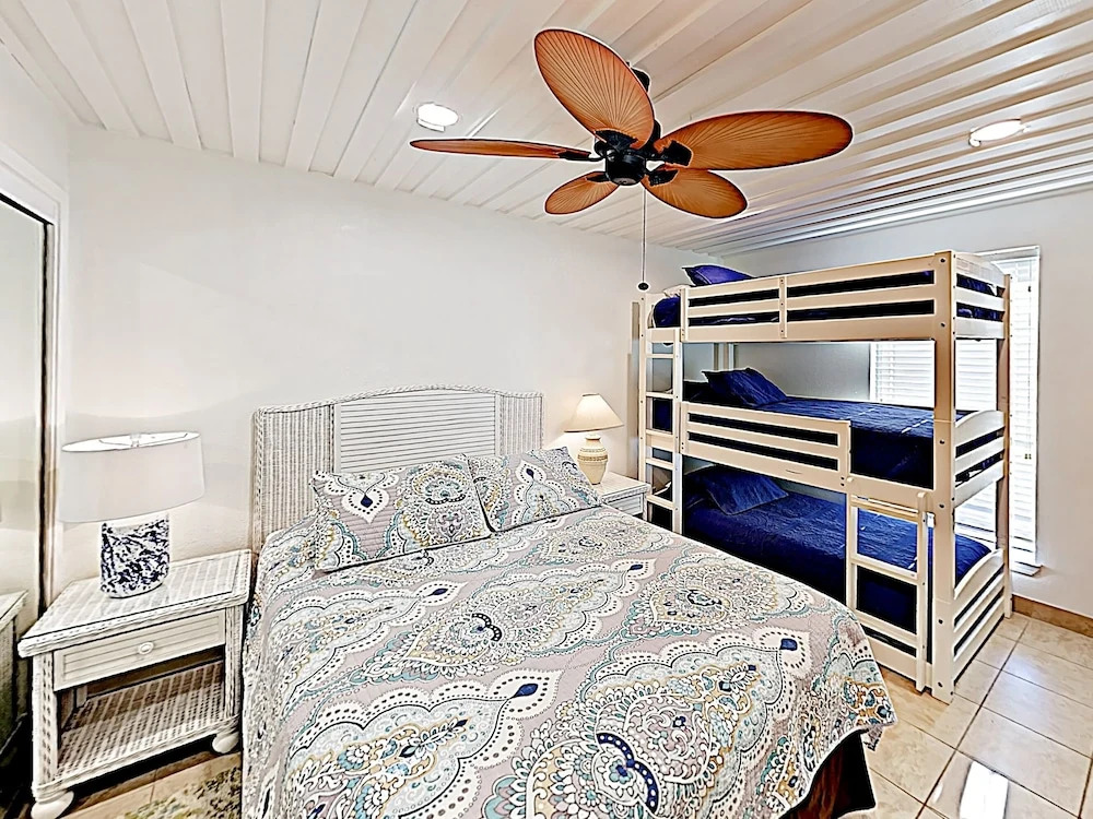 New Listing! Beachfront Bliss W/ Pools & Sauna 3 Bedroom Condo