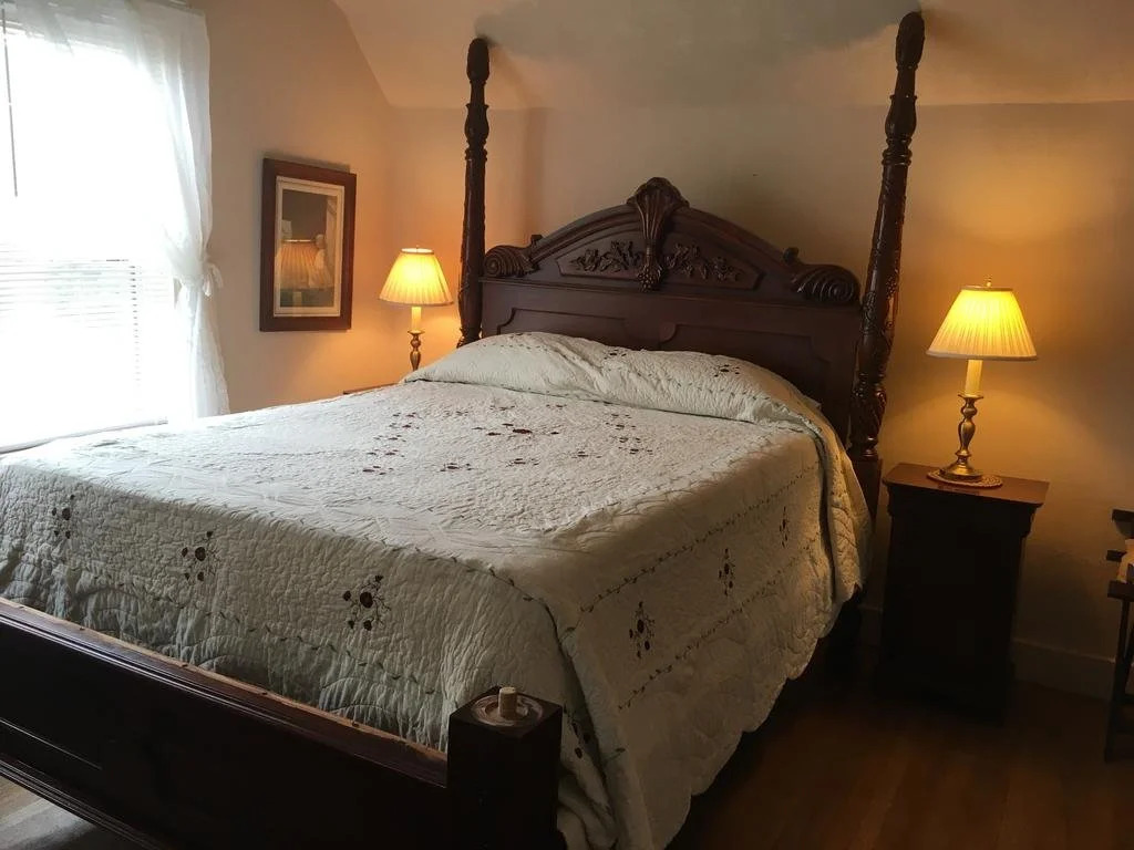 Ludington Blue Spruce Inn